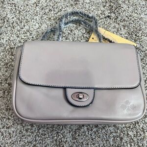 Patricia Nash Distressed Leather Lorenza Flap Bag – Stone ✨